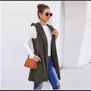 NWT Cherish Dark Olive Sherpa Hooded OpenVest